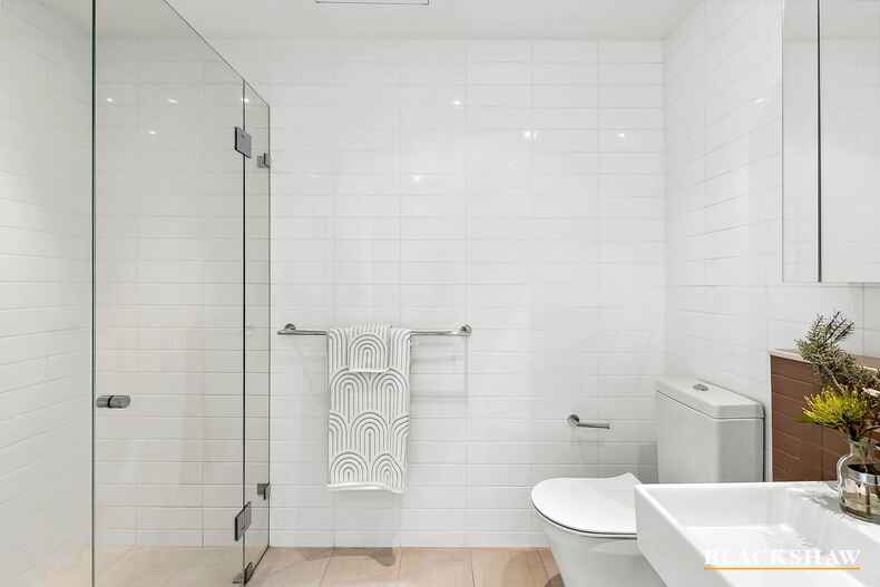 52/20 Eyre Street Kingston 52/20 Eyre Street Kingston