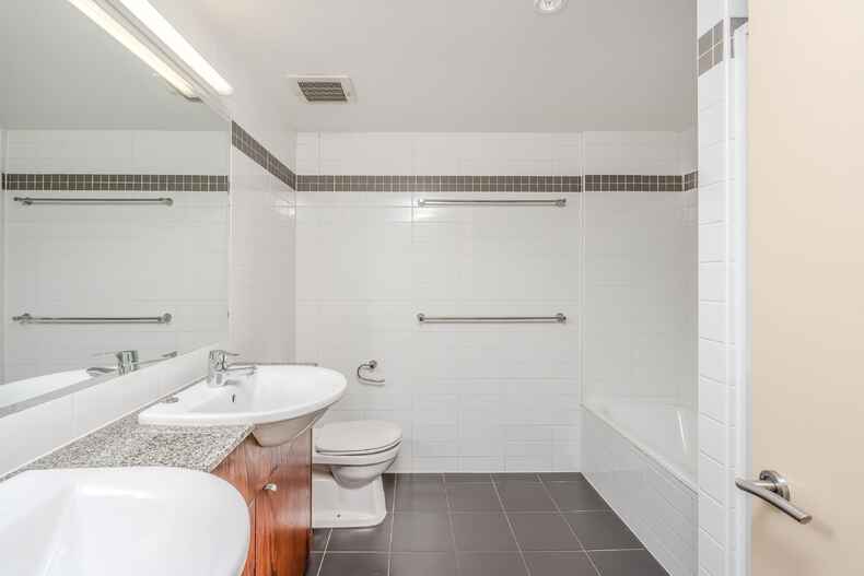 110/25 Macquarie St Barton 110/25 Macquarie St Barton