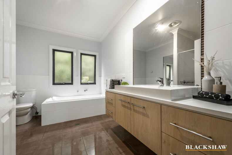 4 Viner Place Nicholls 4 Viner Place Nicholls