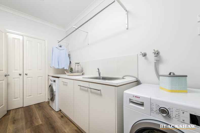 4 Viner Place Nicholls 4 Viner Place Nicholls