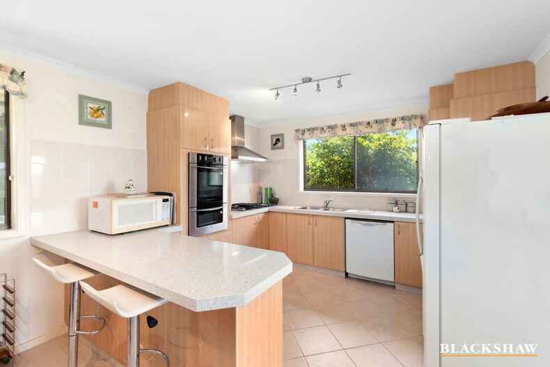 7 Hilltop Crescent Surf Beach 7 Hilltop Crescent Surf Beach