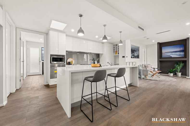 9 Redshaw Street Coombs 9 Redshaw Street Coombs