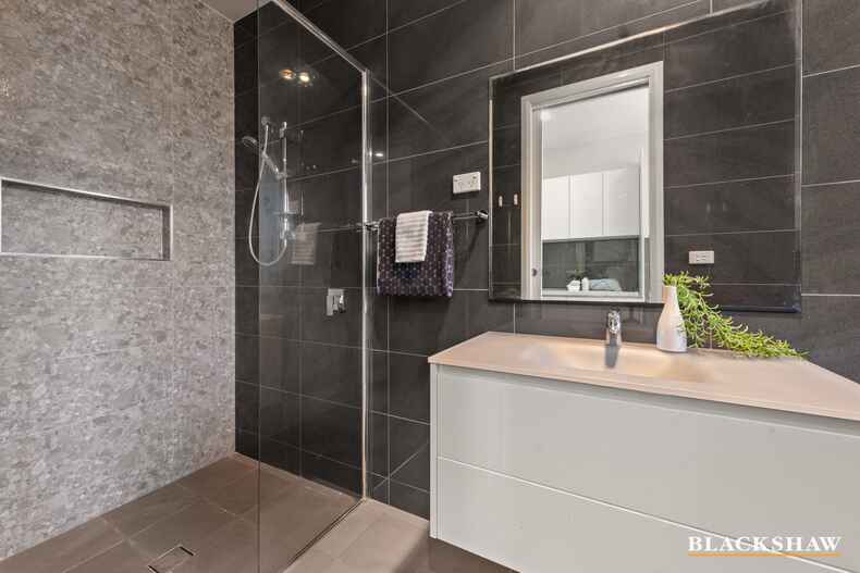 9 Redshaw Street Coombs 9 Redshaw Street Coombs