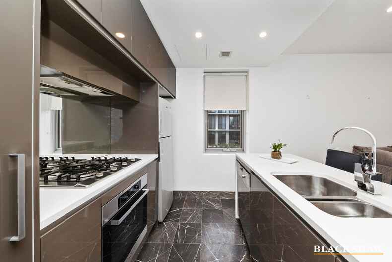 130/11 Trevillian Quay Kingston
