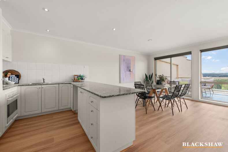 8/27 Leahy Close Narrabundah 8/27 Leahy Close Narrabundah