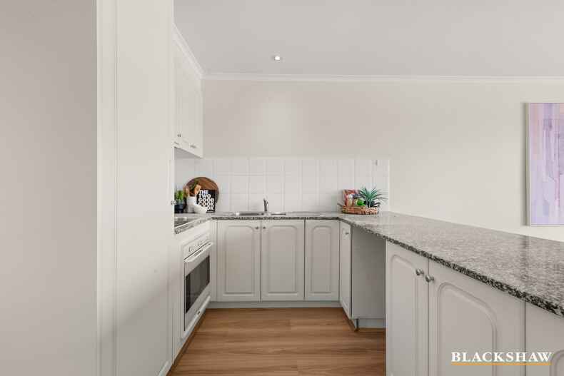 8/27 Leahy Close Narrabundah 8/27 Leahy Close Narrabundah