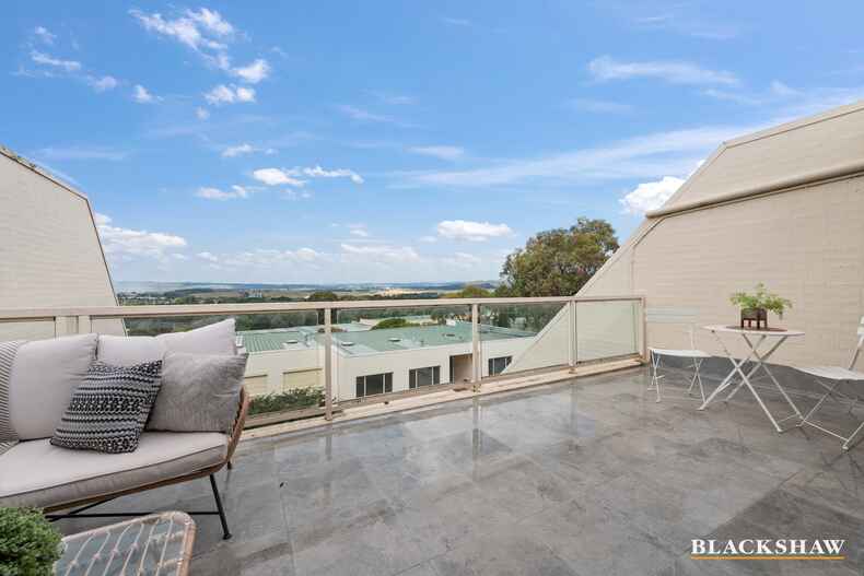 8/27 Leahy Close Narrabundah 8/27 Leahy Close Narrabundah