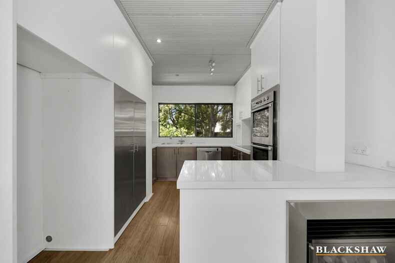 16 Gosman Close Oxley 16 Gosman Close Oxley