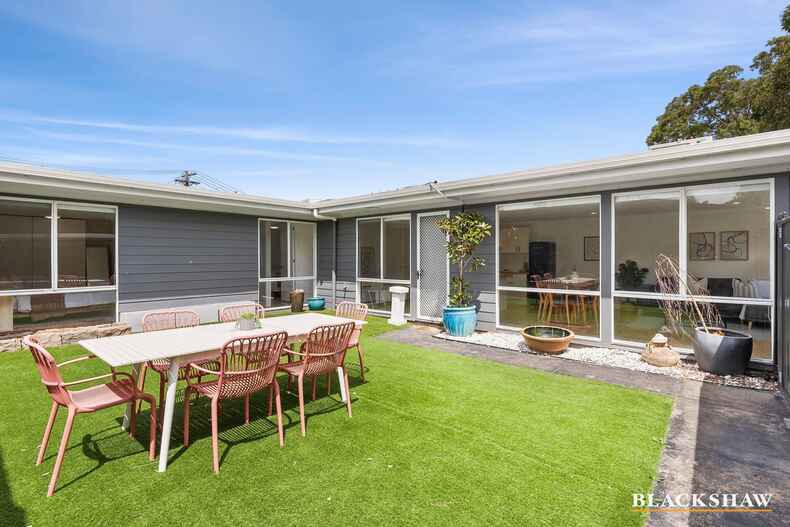 48 Harrington Circuit Kambah 48 Harrington Circuit Kambah