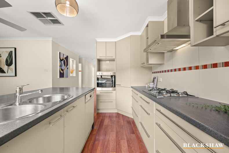 4 Drysdale Circuit Kambah 4 Drysdale Circuit Kambah