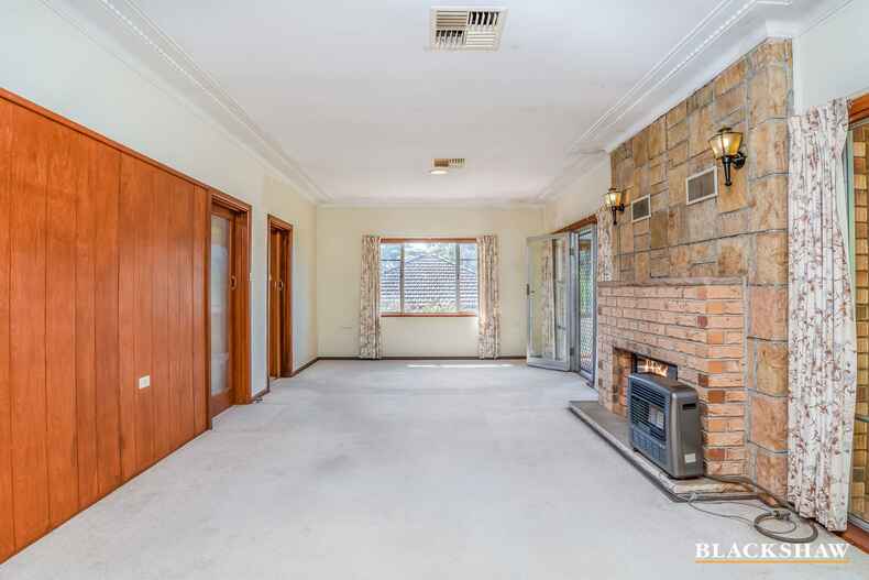 15 Links Road Yass 15 Links Road Yass