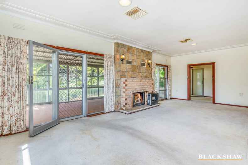 15 Links Road Yass 15 Links Road Yass