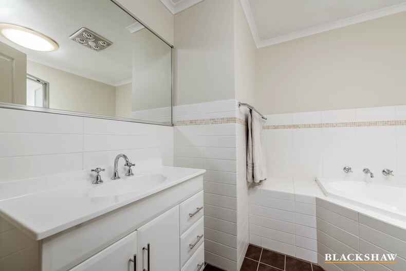 16 Siroset Close Dunlop 16 Siroset Close Dunlop