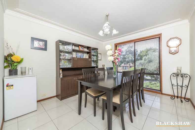 108 Ratcliffe Crescent Florey 108 Ratcliffe Crescent Florey