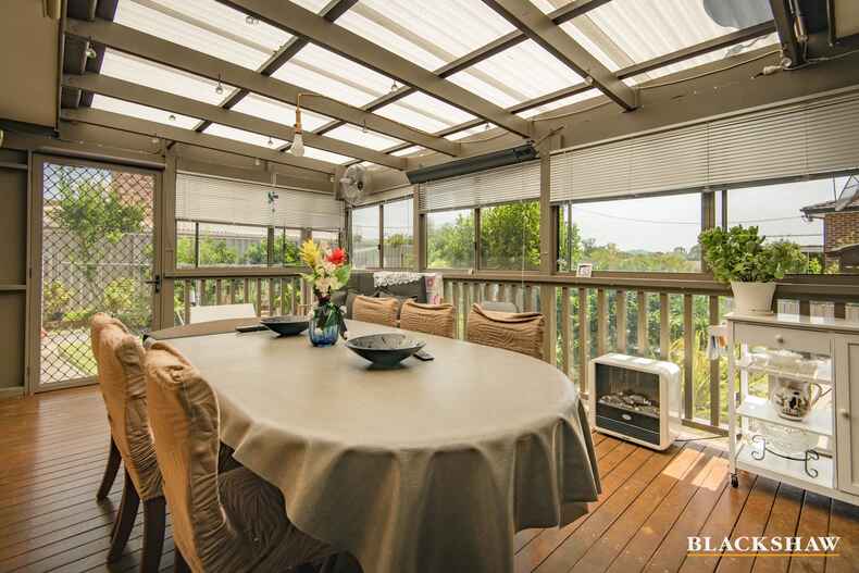 108 Ratcliffe Crescent Florey 108 Ratcliffe Crescent Florey