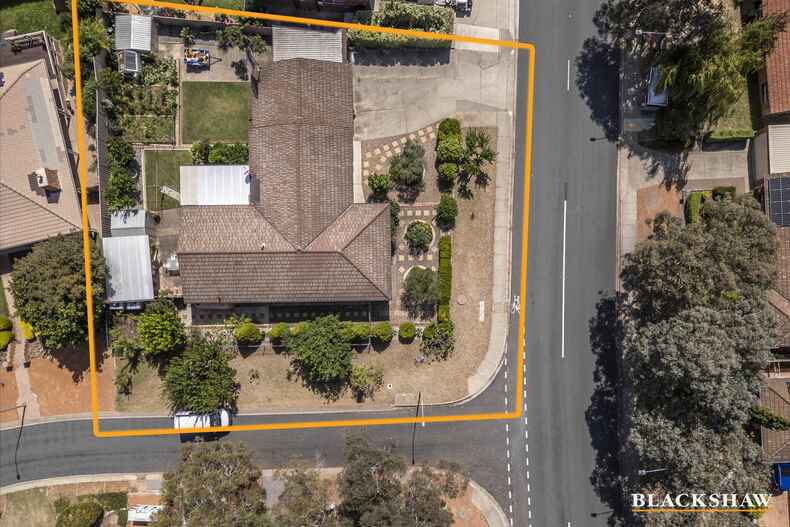 108 Ratcliffe Crescent Florey 108 Ratcliffe Crescent Florey