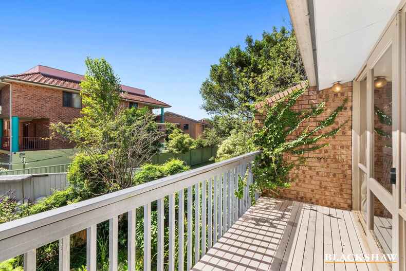 8/1 George Bass Drive Batehaven