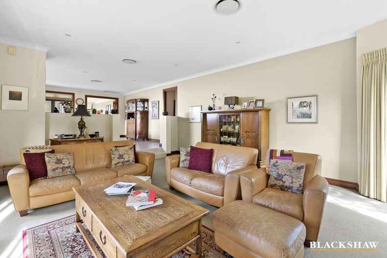 3 Deane Street Yarralumla