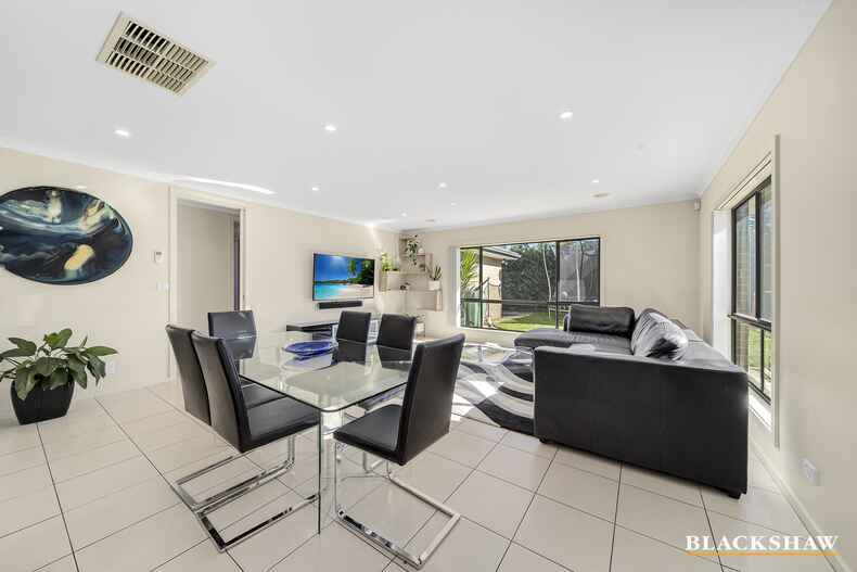 19 McTavish Street Googong