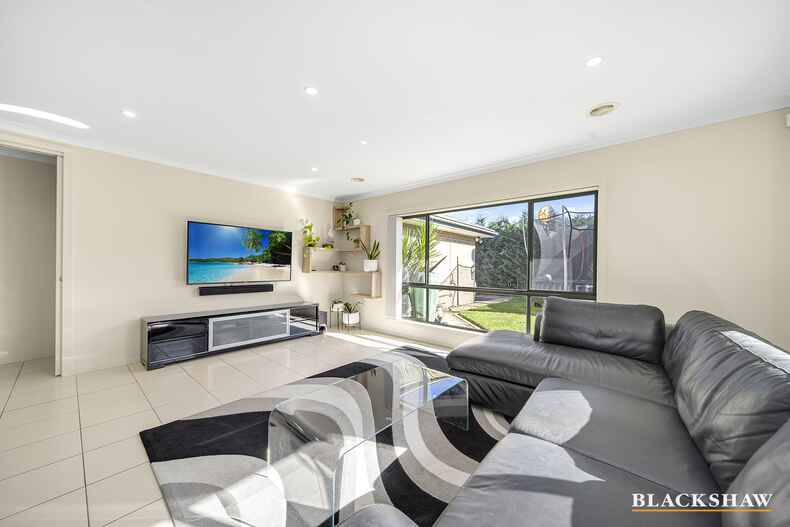 19 McTavish Street Googong