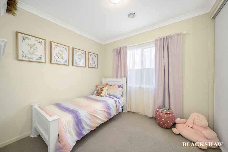 19 McTavish Street Googong