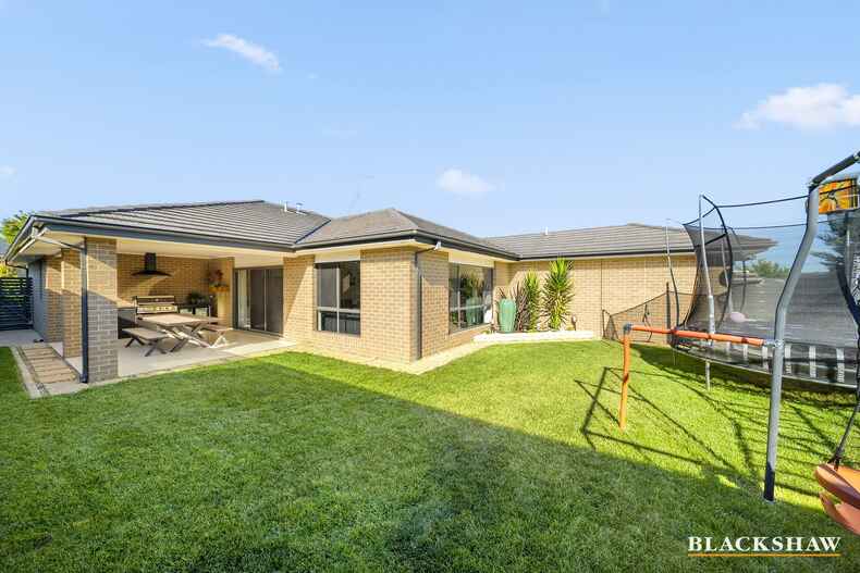 19 McTavish Street Googong