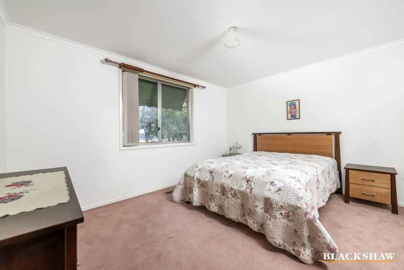 2 Lovegrove Place Kambah