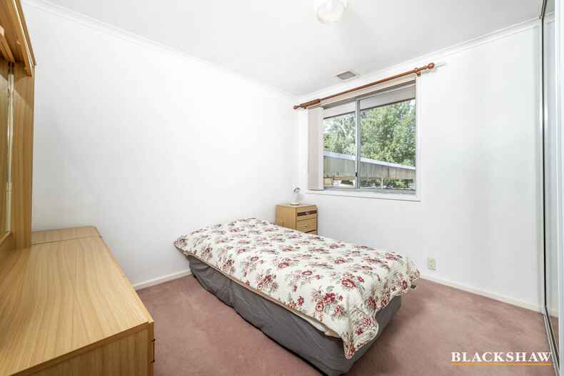 2 Lovegrove Place Kambah