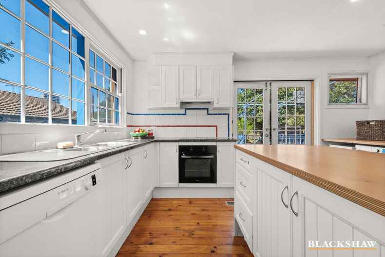 67 Burnie Street Lyons