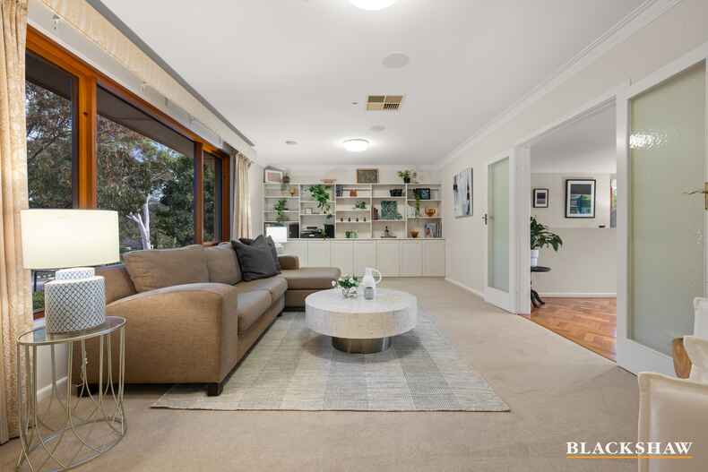 9 Waller Crescent Campbell 9 Waller Crescent Campbell