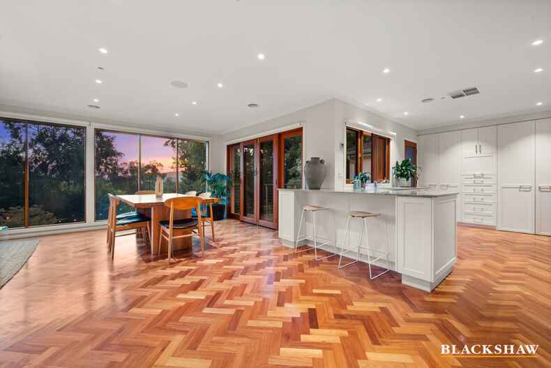 9 Waller Crescent Campbell 9 Waller Crescent Campbell