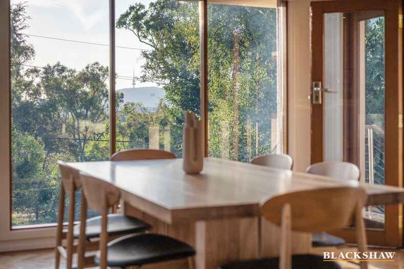 9 Waller Crescent Campbell 9 Waller Crescent Campbell