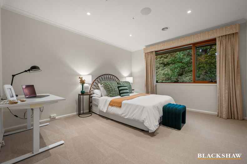 9 Waller Crescent Campbell 9 Waller Crescent Campbell