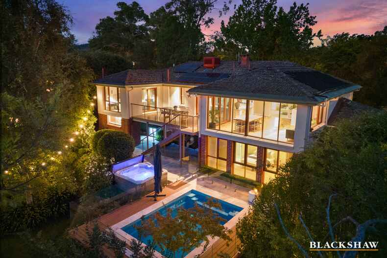 9 Waller Crescent Campbell 9 Waller Crescent Campbell