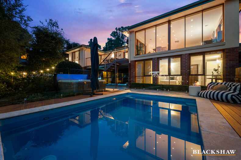 9 Waller Crescent Campbell 9 Waller Crescent Campbell