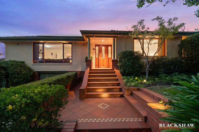 9 Waller Crescent Campbell 9 Waller Crescent Campbell