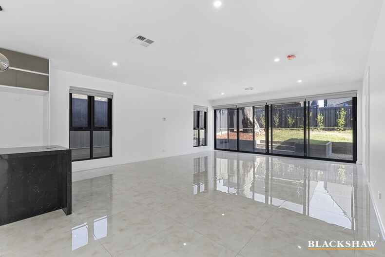 18 Kilduff Street Watson 18 Kilduff Street Watson