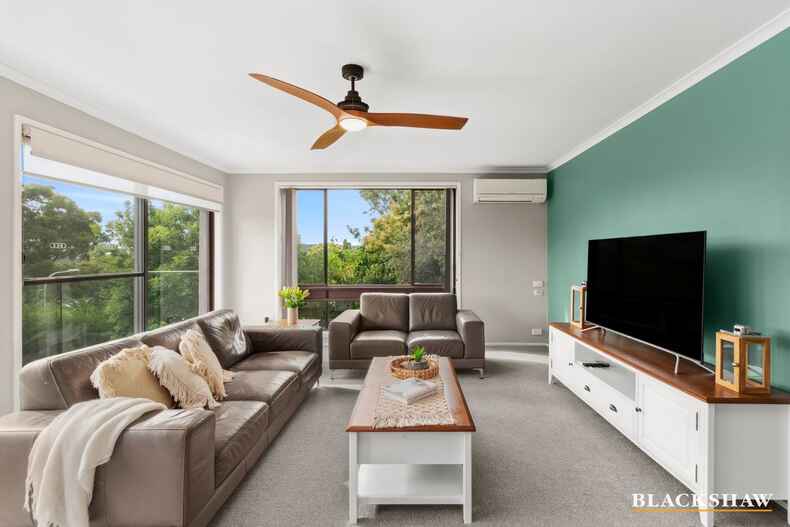 15 Bellbird Close Surfside 15 Bellbird Close Surfside