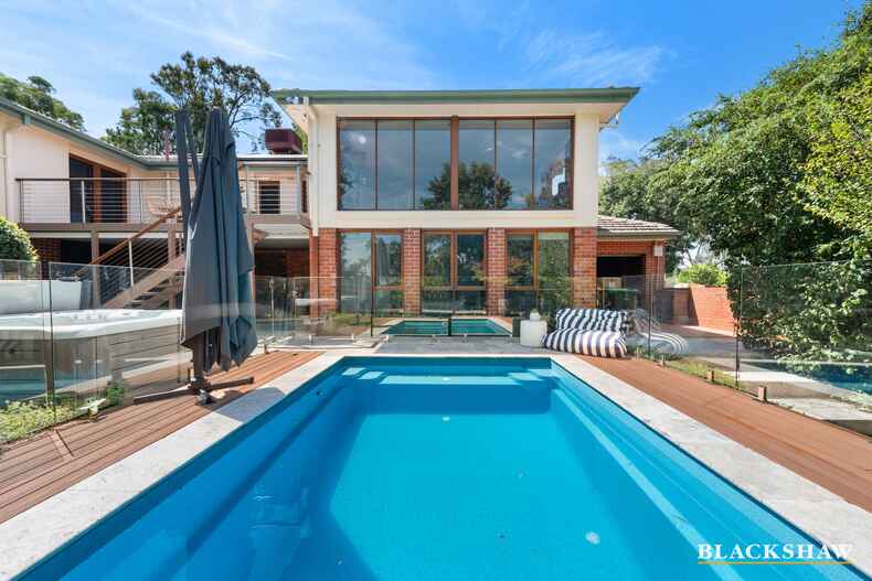 9 Waller Crescent Campbell 9 Waller Crescent Campbell