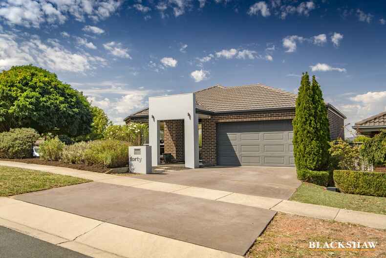 40 Loveday Crescent Casey