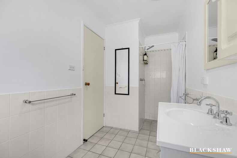 9/17 Brudenell Drive Jerrabomberra