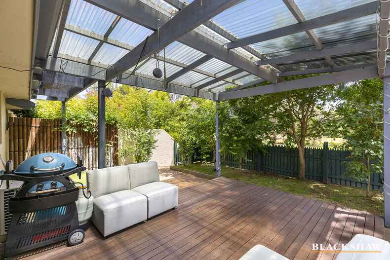 9/17 Brudenell Drive Jerrabomberra