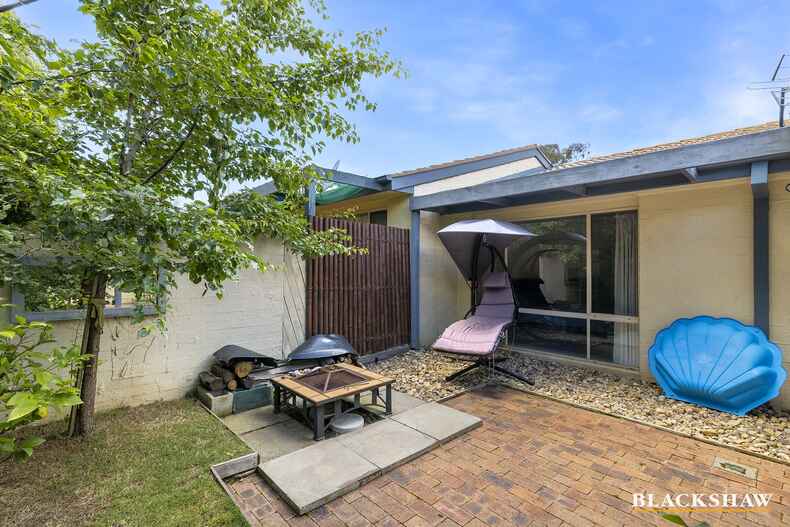 9/17 Brudenell Drive Jerrabomberra