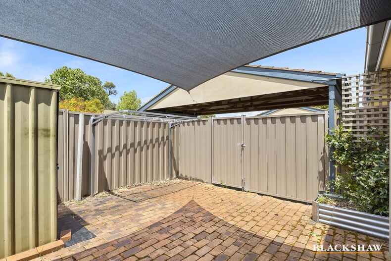 9/17 Brudenell Drive Jerrabomberra