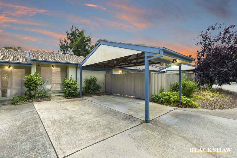 9/17 Brudenell Drive Jerrabomberra