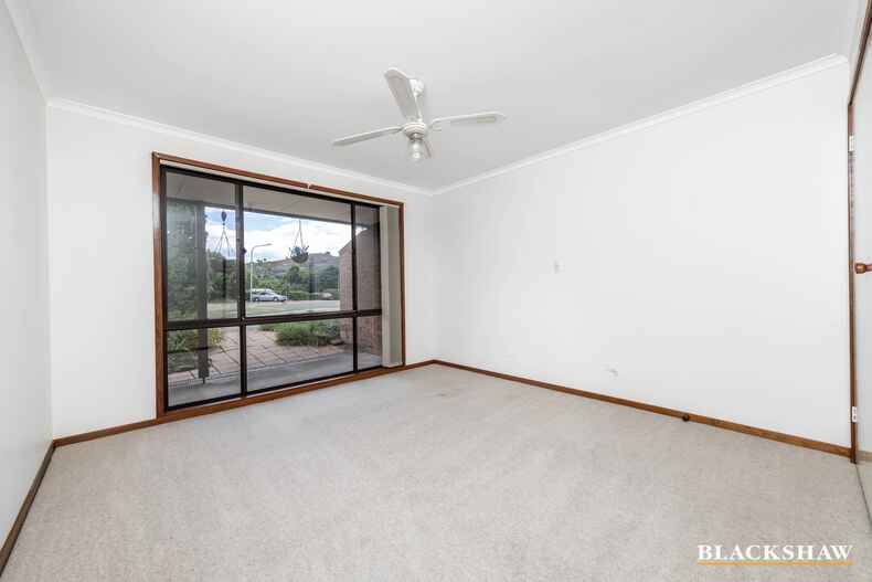 25/19 Ashby Circuit Kambah