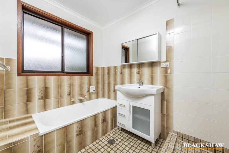 25/19 Ashby Circuit Kambah