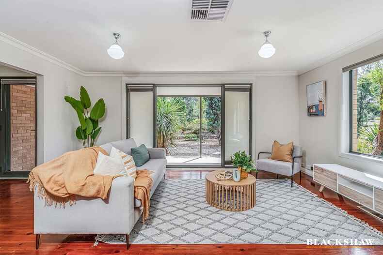 2 Messenger Street Holt 2 Messenger Street Holt