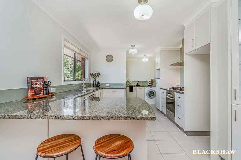 2 Messenger Street Holt 2 Messenger Street Holt