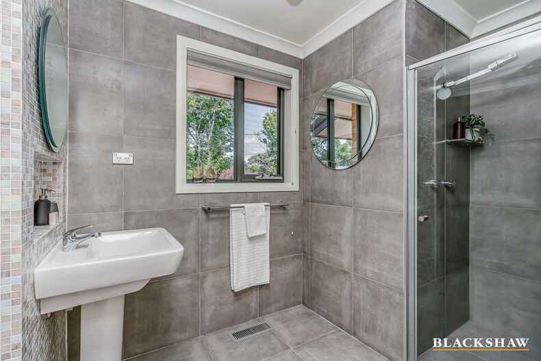 2 Messenger Street Holt 2 Messenger Street Holt